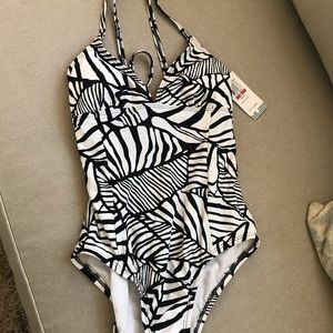 Splendid one piece swimsuit